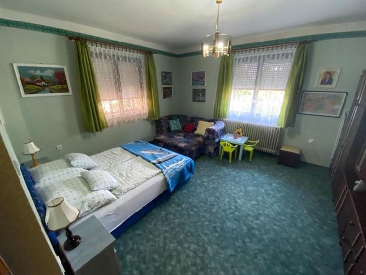 Sziszi Nyaralohaz Apartment Balatonszarszo Luaran gambar