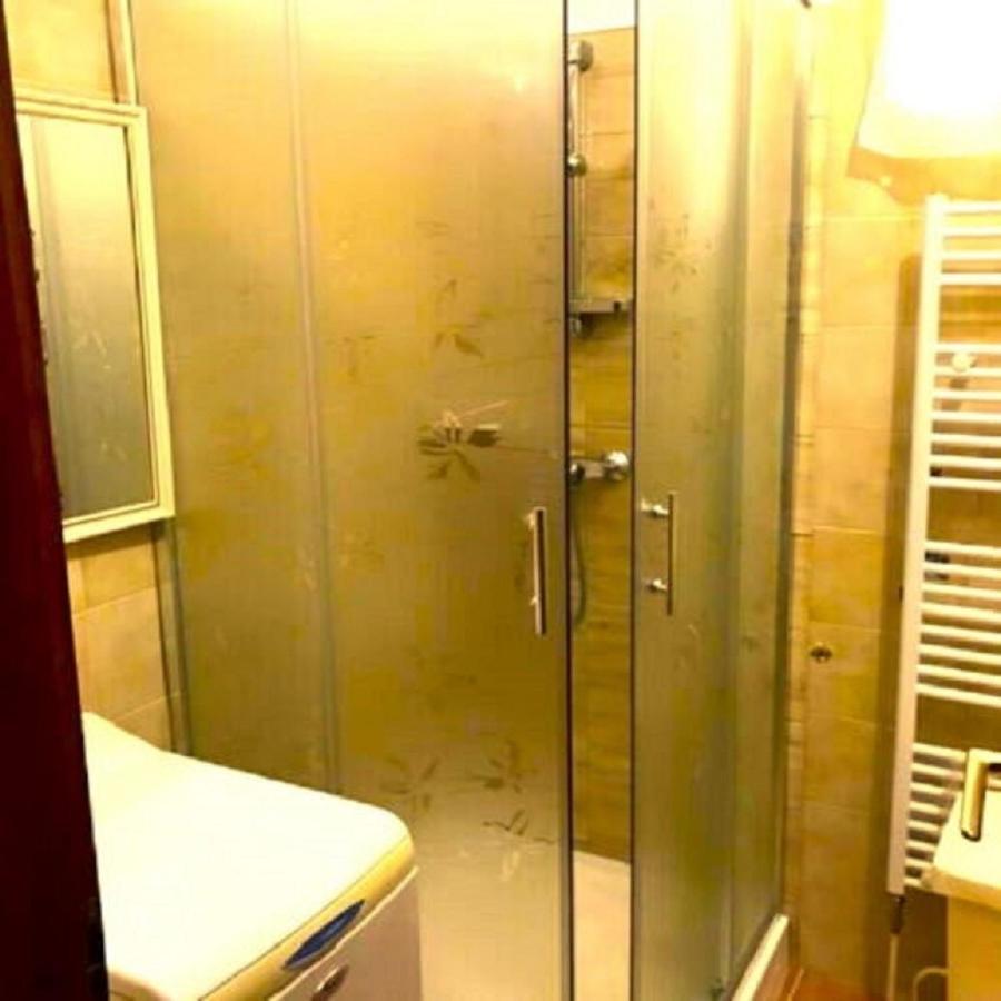 Sziszi Nyaralohaz Apartment Balatonszarszo Luaran gambar